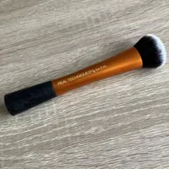 Real Techniques Expert Face Brushのサムネイル