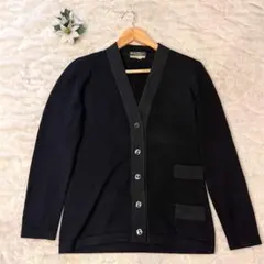 ★サルヴァトーレ・フェラガモ、ブラックカーディガン★ Salvatore Ferragamo - Salvatore Ferragamo カーディガンの通販 by