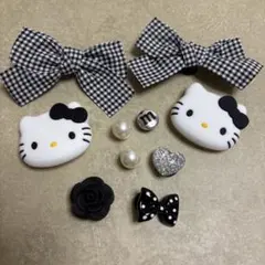 【新品未使用】キティ クロックス ジビッツ 10個セットのサムネイル
