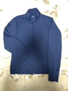 UNIQLO エアリズムネイビー 140