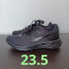 ナイキ ウィメンズ レボリューション 6 NN 【23.5】