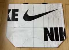 小１枚NIKE ナイキ　ショッピングバッグ　ショッパー新品