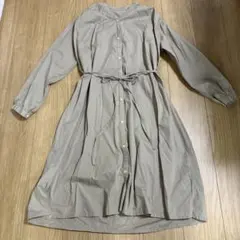 ベージュ 長袖 ワンピース マタニティ　春
