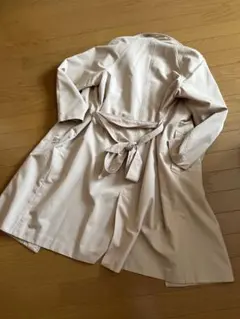 global workベージュ トレンチコート レディース