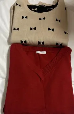 赤いVネックセーター2 セット