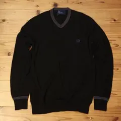 ardi様 FRED PERRY Vネックセーター S ブラック