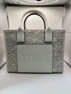 TOUS トウス 2WAY ショルダーバッグ ハンドバッグ レザー ベア柄 白のサムネイル