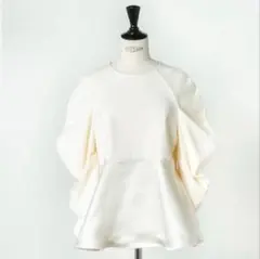HEVE Silky Cape BL vanilla シルキーケープブラウス HEVE Silky Cape BL vanilla シルキーケープブラウス - メルカリ