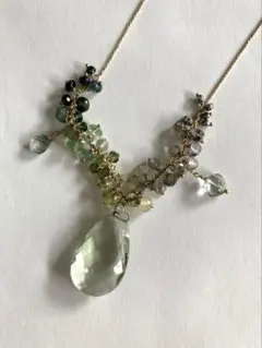 SweetPea Green Forest 天然石グラデーション ネックレスのサムネイル