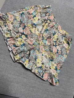 花柄フリル半ズボン　150-160 ハーフパンツ