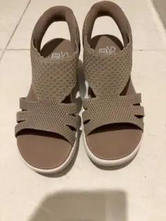 Skechers ハンドフリースリップイン サンダル　23㌢　モカ Skechers ハンドフリースリップイン サンダル 23㌢ モカ - メルカリ