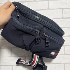 TOMMY HILFIGER ウエストバッグのサムネイル