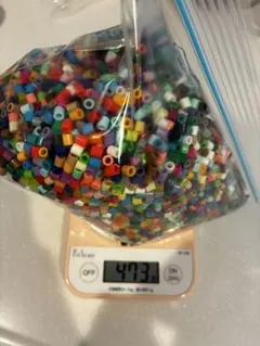 Item thumbnail for item e7701653-2dcb-41a1-ae72-1e8c444721cd