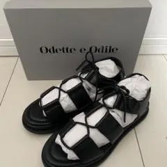 新品未使用　Odette Odileサンダル ブラック 厚底のサムネイル