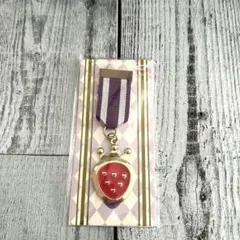 すとぷり　勲章ブローチ　ななもり。