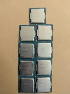 INTEL R CORE™︎ i3-6100 SR2HG 3.70GHZ 9個