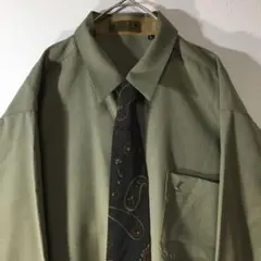 【個性派古着】長袖デザインシャツ（ネクタイ付）　モスグリーン　メンズ L