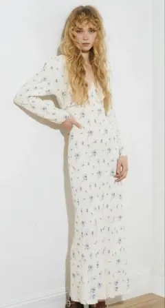 【即完売】H&M　花柄長袖レーヨンワンピース