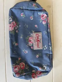 Cath Kidston 花柄ポーチ 青のサムネイル