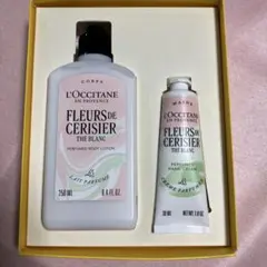 ♩ ロクシタン テ・ブラン サクラ ボディ＆ハンド