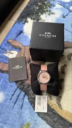 COACH アナログ腕時計 ピンク ハワイ限定　タイムセール中