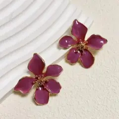 ピンク ピアス(両耳用)