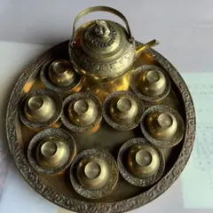 アンティーク調の中国茶器セット、急須、盃、盃台、トレイ、 真鍮製品、骨董、中古