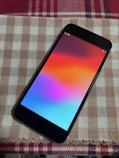 美品 Apple iPhone SE2 ホワイト SIMロック解除済み