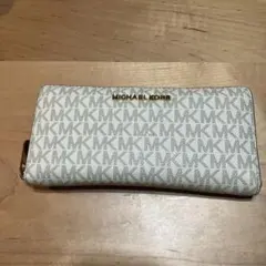 MICHAEL KORS ロゴ入り長財布 ホワイト