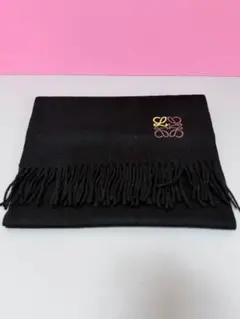 値下げ‼︎】LOEWE アナグラム 刺繍 マフラー ベージュ フリンジ - メルカリ