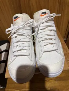 NIKE レディース スニーカー 厚底のサムネイル