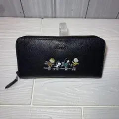 美品⭐︎COACH ラウンドジップ 長財布 ピーナッツ スヌーピー