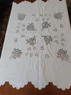 刺繍模様 テーブルクロスビンテージ
