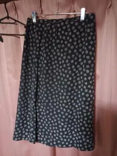 Lelianレリアン　黒 ドット柄 フレアスカート
