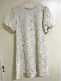 Item thumbnail for item dbf60175-e4f5-4eb3-840d-2f2cc666e1ec