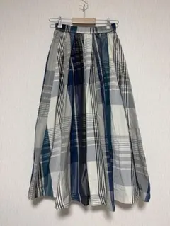 アンディコール un dix corsチェック柄フレアスカート