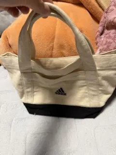 Item thumbnail for item bf7d26dc-a1e4-4a5f-9d8a-a35d33dde24a