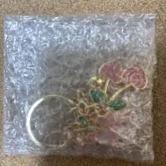 サンリオキャラクターズ　きらきら フルーツチャーム