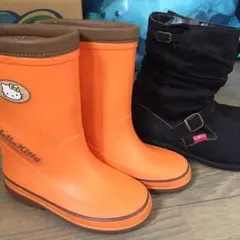 18㌢長靴、20㌢ブーツ、21㌢スニーカー3点セット