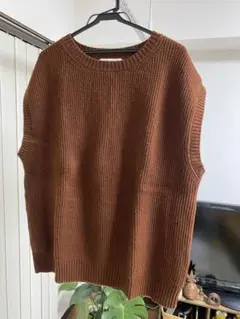 Item thumbnail for item c6ab8530-476e-4bca-ba25-9d28ed7eb09b