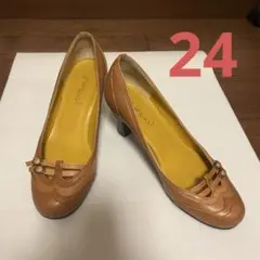 Item thumbnail for item fa63c7f1-7519-42ab-8ae8-84274043587b