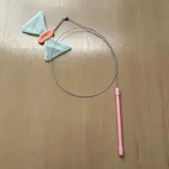 ねこのきもち 付録 おどる♪ワイヤーちょうちょじゃらし ピンク 人気 猫おもちゃのサムネイル