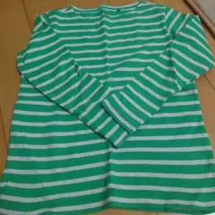 カットソー120 UNIQLO