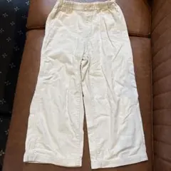 ユニクロ　コーデュロイパンツ　オフホワイト 130cm