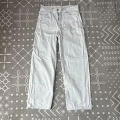 UNIQLO ホワイトデニム