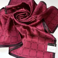 セリーヌスカーフ膝掛けハンカチスカーフロゴ全面英文字光沢シルク混　新品