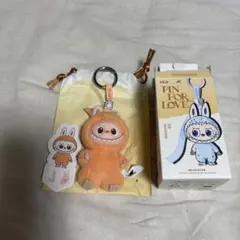 POPMART イニシャルラブブ