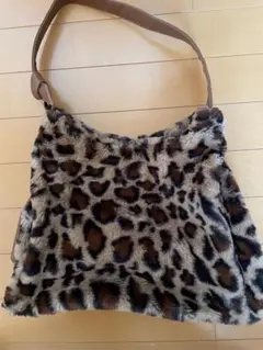【値下げ交渉承ります！】ヒョウ柄ファーバッグ　ハンドバッグ　ショルダーバッグ