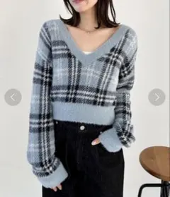 混色絨毛針織衫