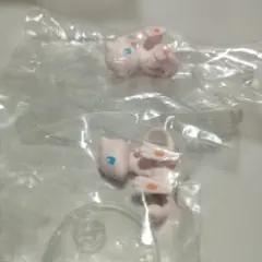 ポケットモンスター　しっぽみてみて　フィギュア2　ミュウ